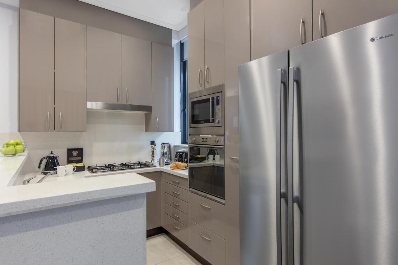 Meriton Suites Pitt Street, Sydney Exteriör bild A modern kitchen
