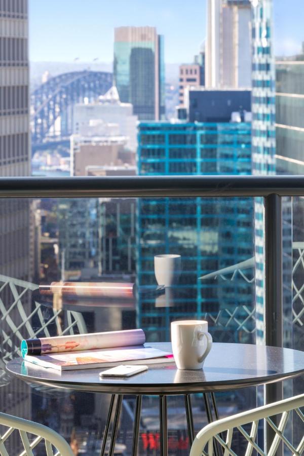 Meriton Suites Pitt Street, Sydney Exteriör bild The view from the 10th floor of the hotel