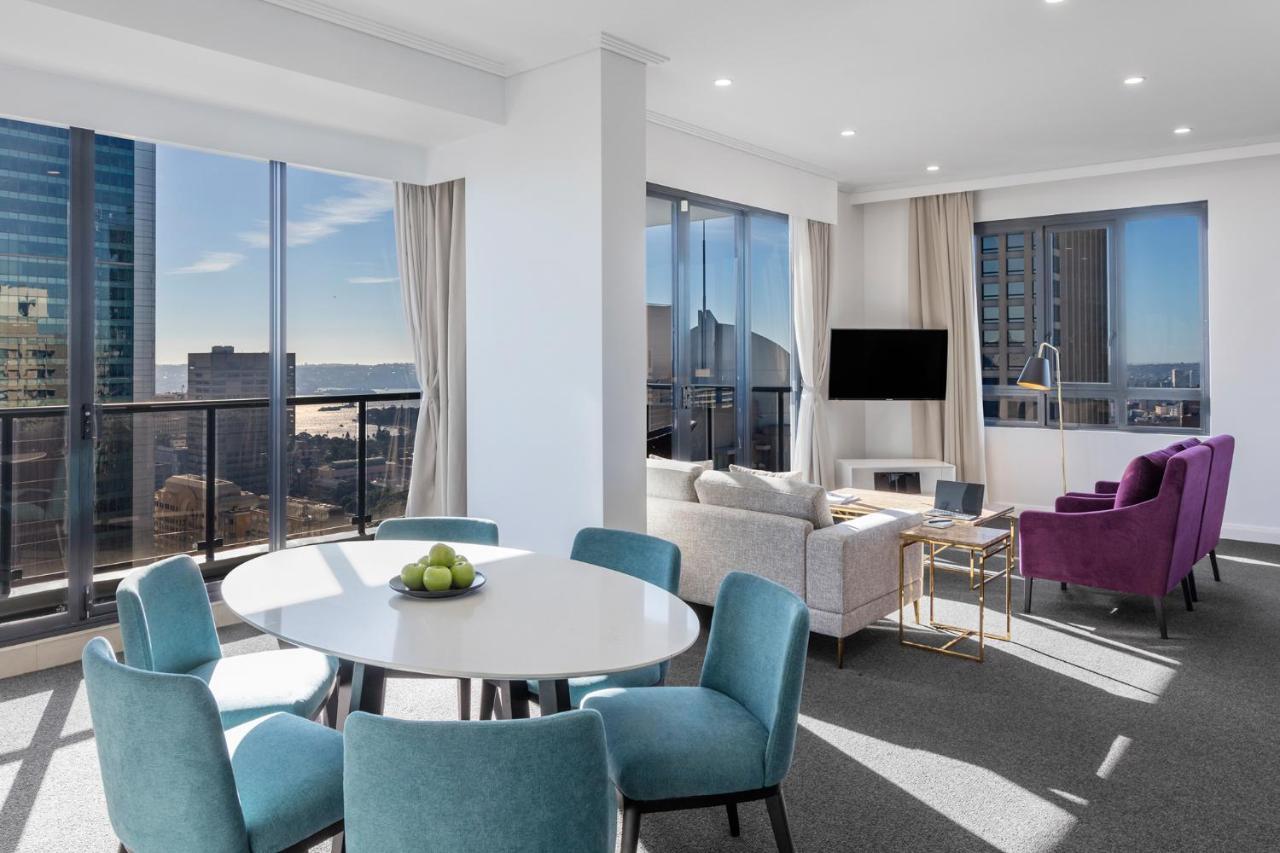 Meriton Suites Pitt Street, Sydney Exteriör bild A typical apartment interior