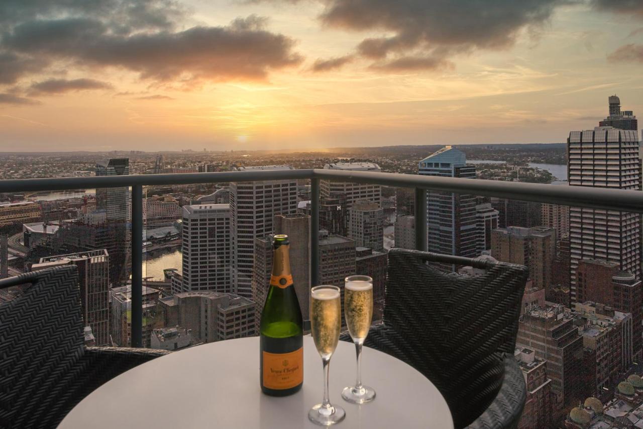 Meriton Suites Pitt Street, Sydney Exteriör bild View from the 360° Sky Lounge