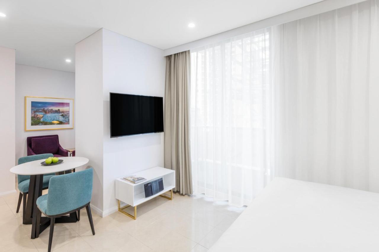Meriton Suites Pitt Street, Sydney Exteriör bild A typical apartment interior